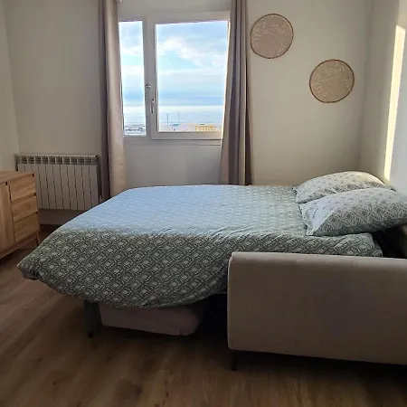 A La Plage, Vue Sur La * Calais